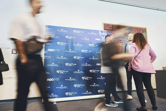 EHFF- Photowall